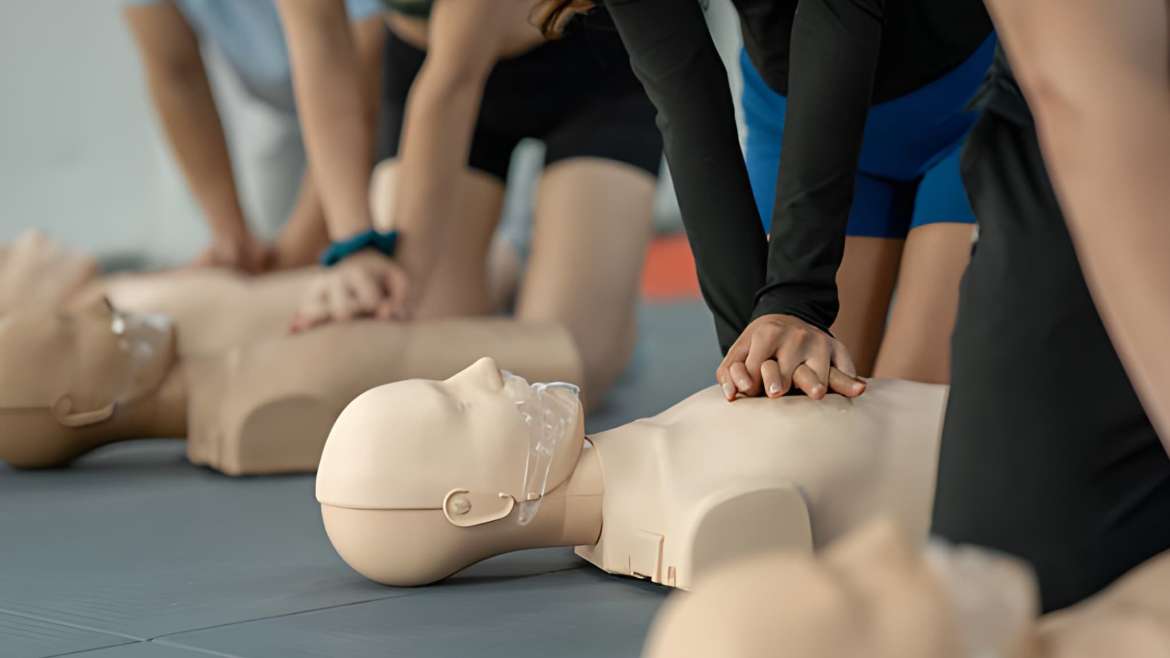 First Aid Training for Construction Sites and Meeting the 2026 HSE Compliance Standards